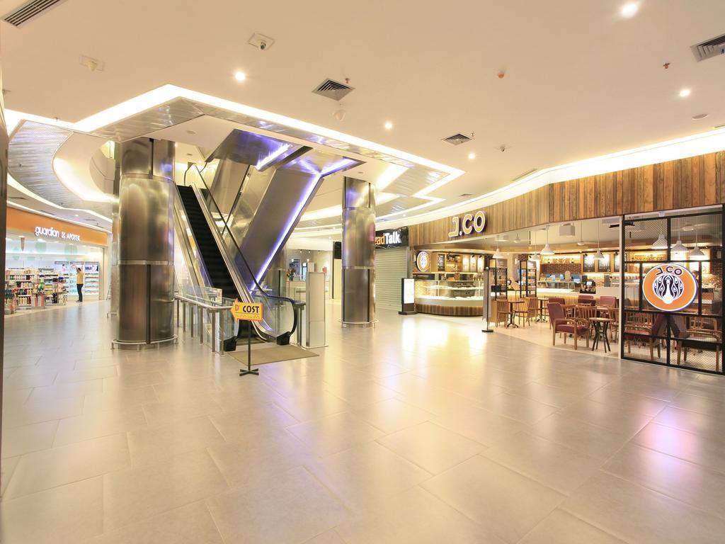 Zest Airport Jakarta By Swiss-Belhotel International Тангеранг Екстериор снимка