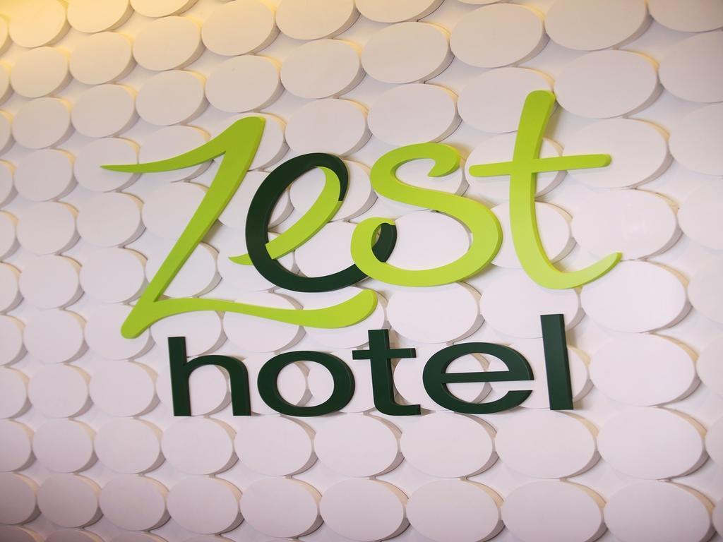 Zest Airport Jakarta By Swiss-Belhotel International Тангеранг Екстериор снимка