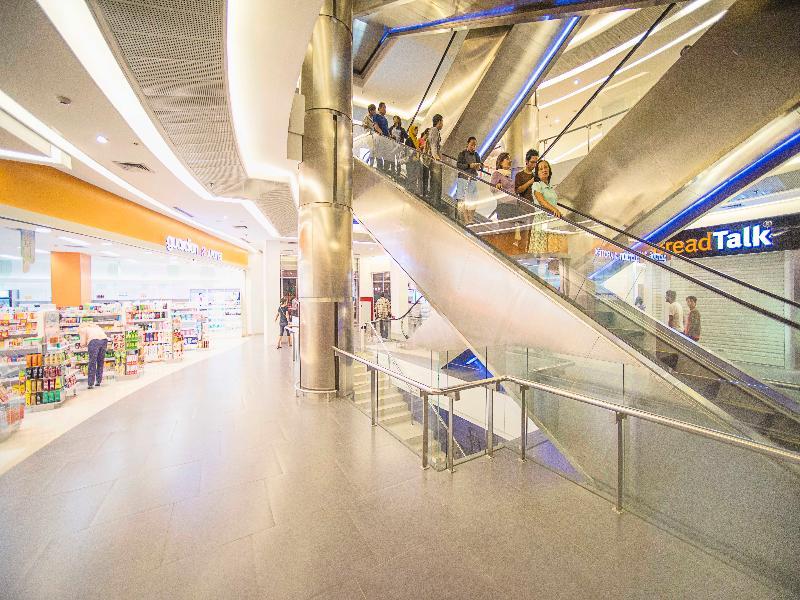 Zest Airport Jakarta By Swiss-Belhotel International Тангеранг Екстериор снимка