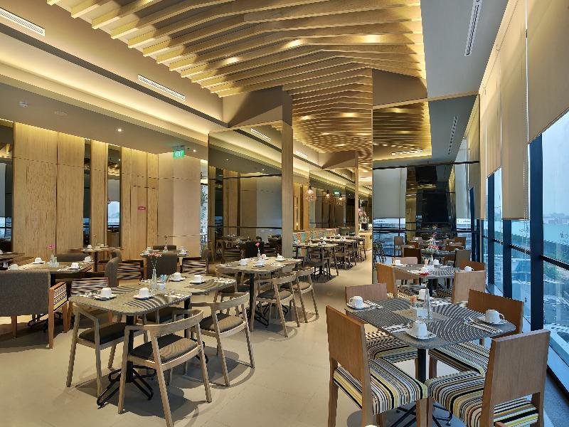 Zest Airport Jakarta By Swiss-Belhotel International Тангеранг Екстериор снимка