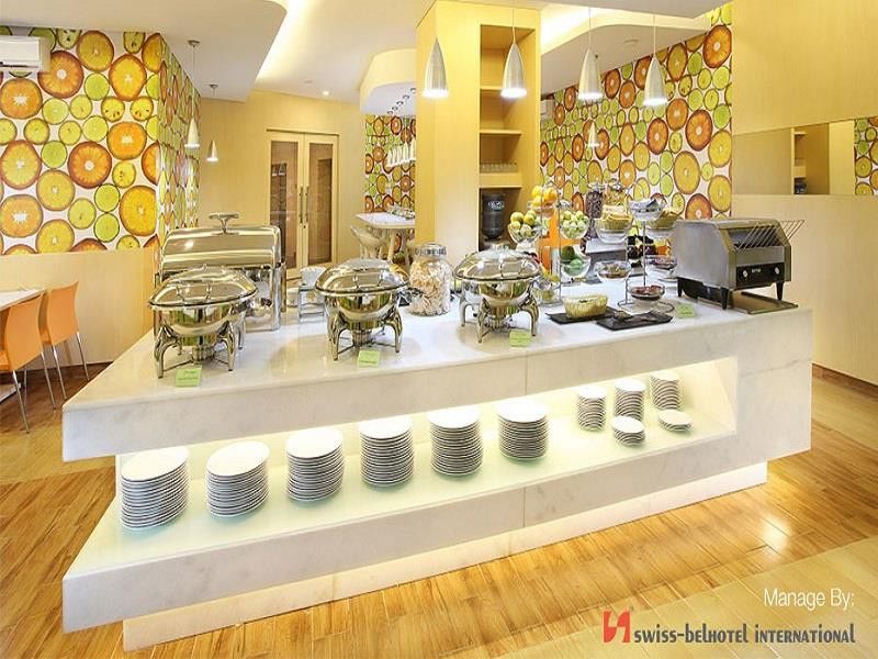 Zest Airport Jakarta By Swiss-Belhotel International Тангеранг Екстериор снимка